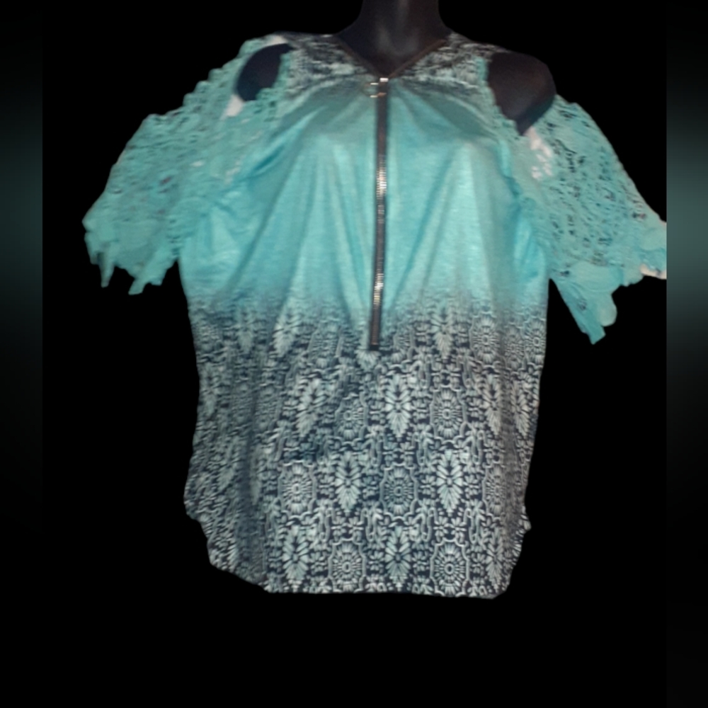 Womens Size XL Sheilay top. Nwt